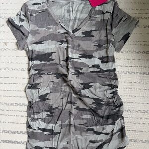 Isabel Maternity by Ingrid & Isabel Gray Camo V-Neck Tee